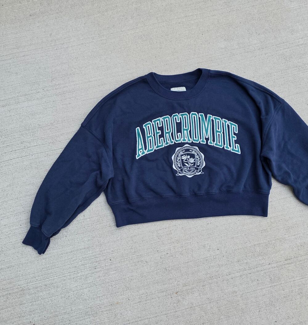 Abercrombie Cropped Sweatshirt Navy Crewneck Collegiate Logo Boxy Size Large